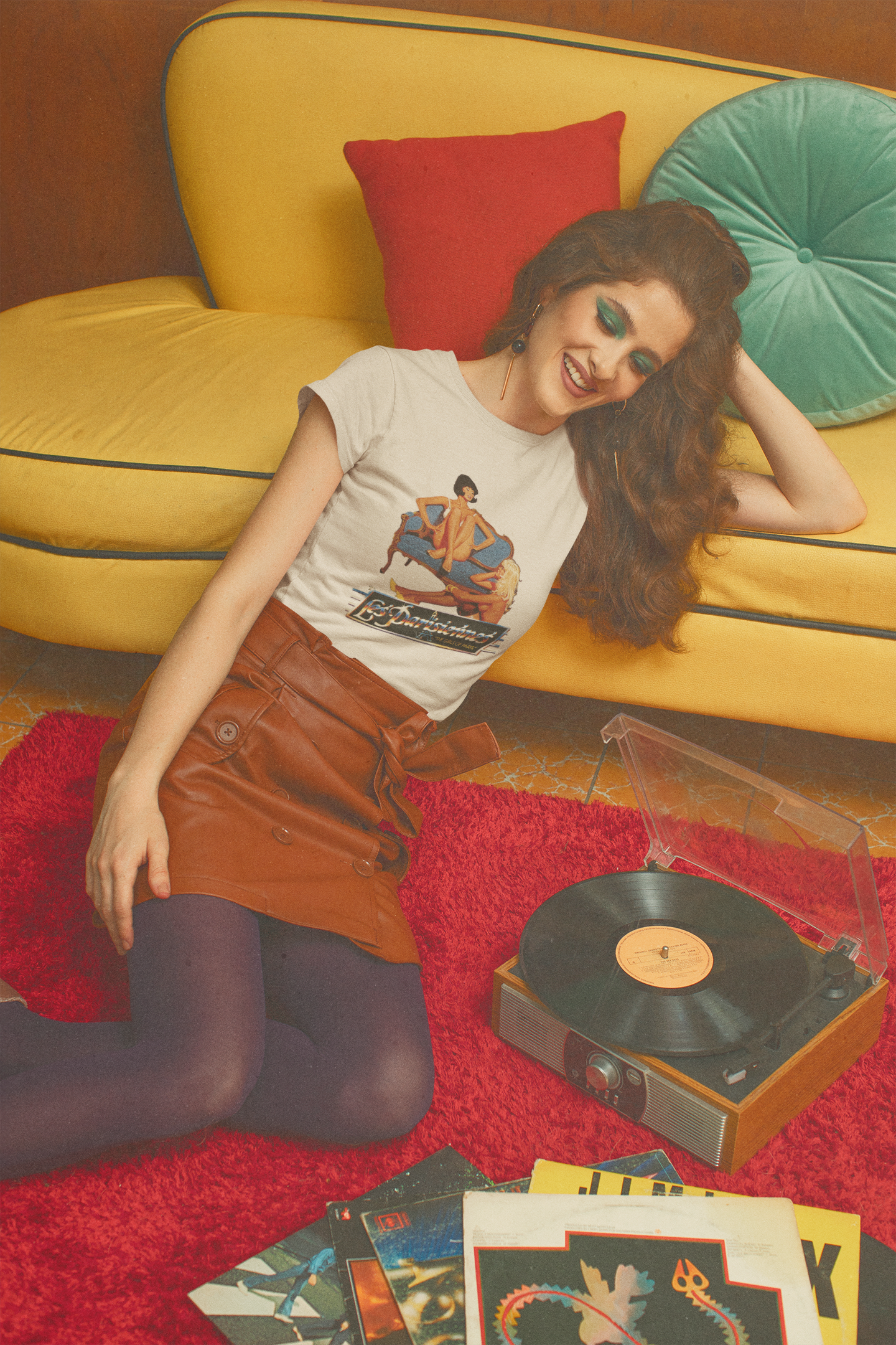 Les Parisiennes T-Shirt