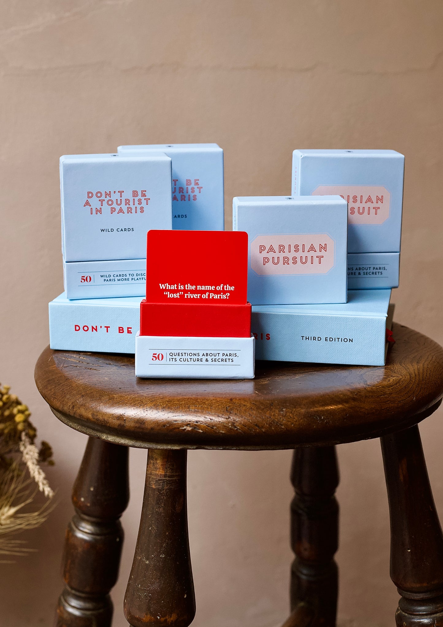 NEW! PARISIAN PURSUIT Card game for Parisphiles