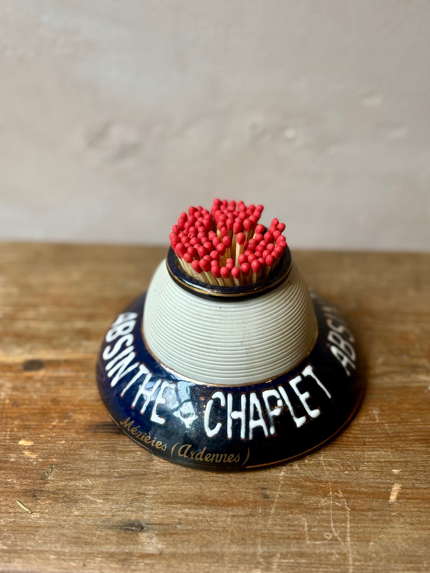 Vintage Paris Bistro Match Striker