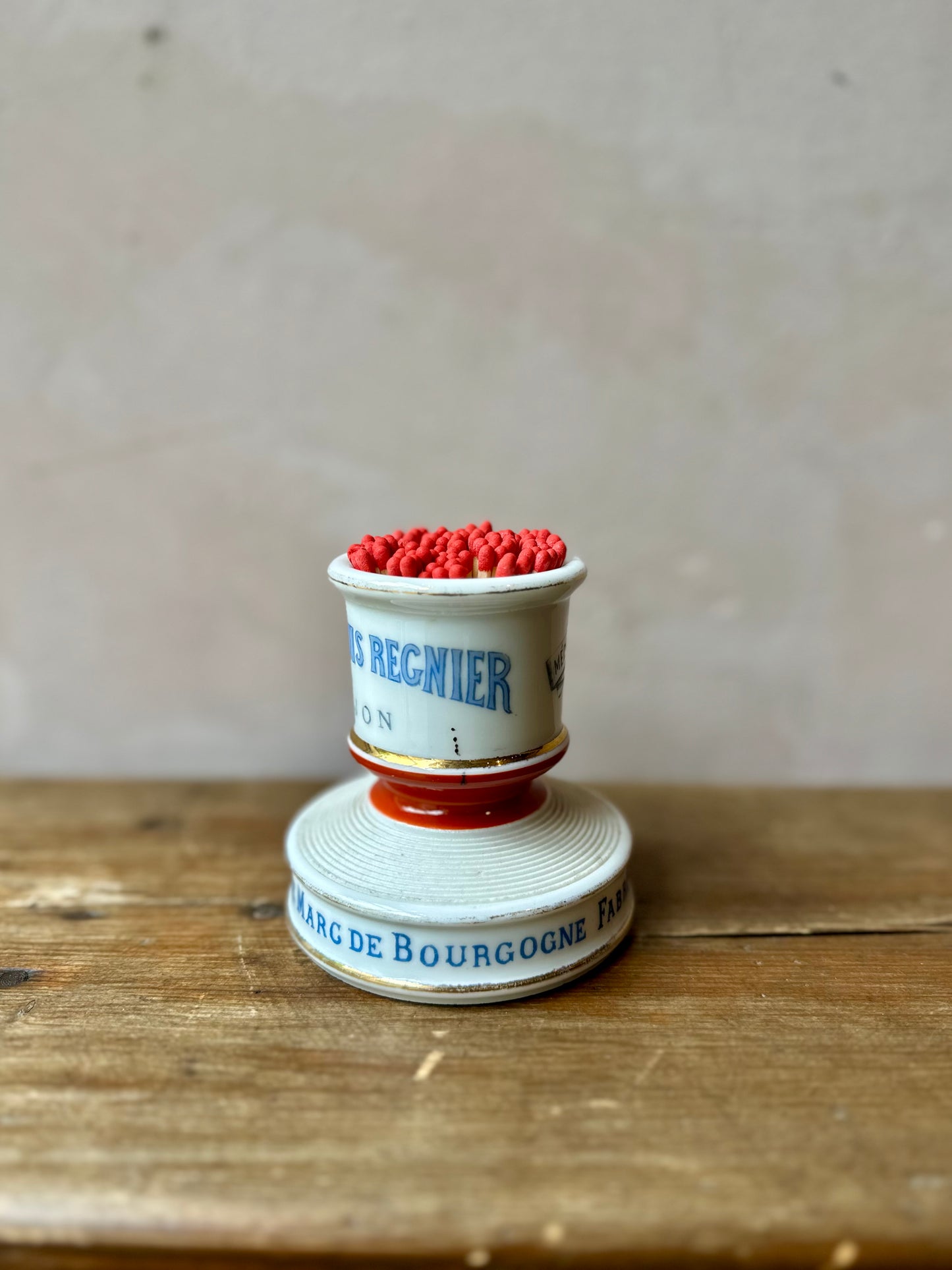 Vintage Paris Bistro Match Striker