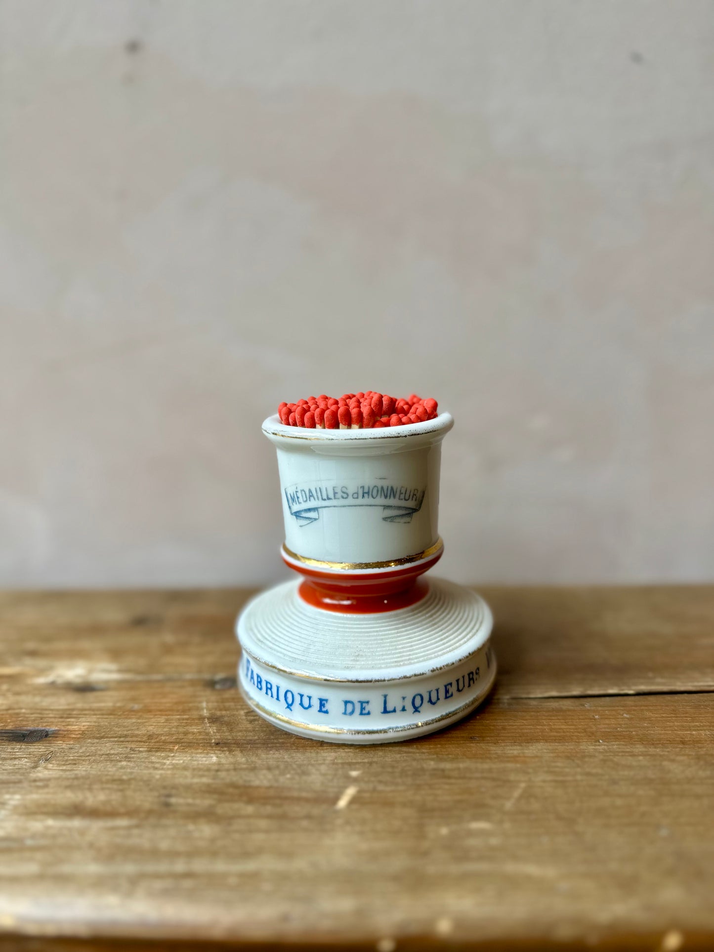 Vintage Paris Bistro Match Striker