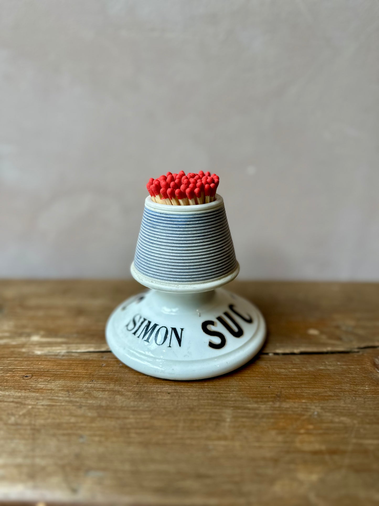 Vintage Paris Bistro Match Striker