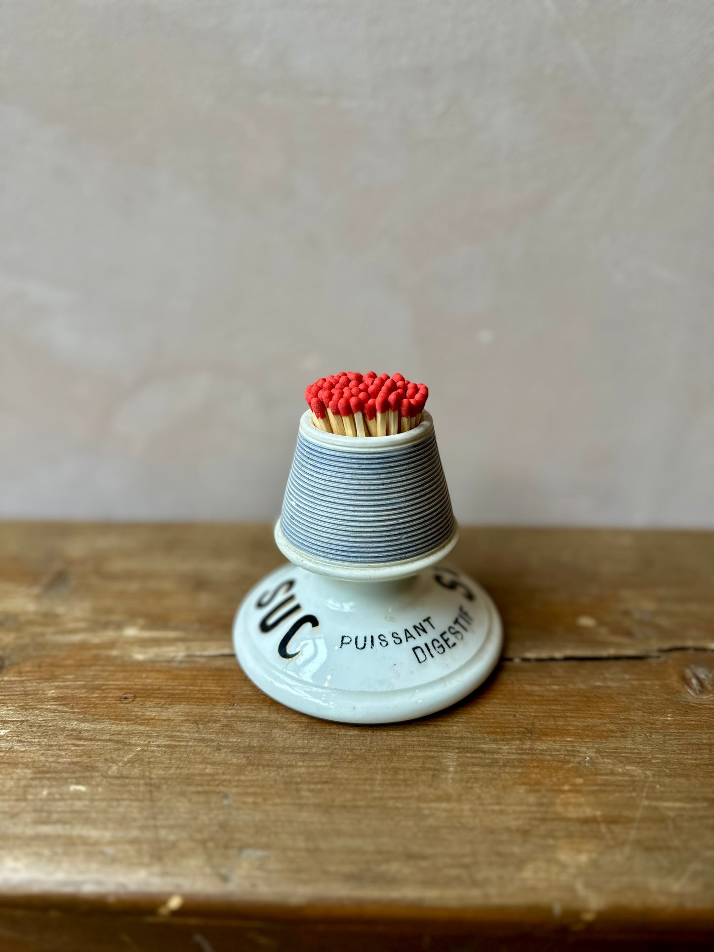Vintage Paris Bistro Match Striker