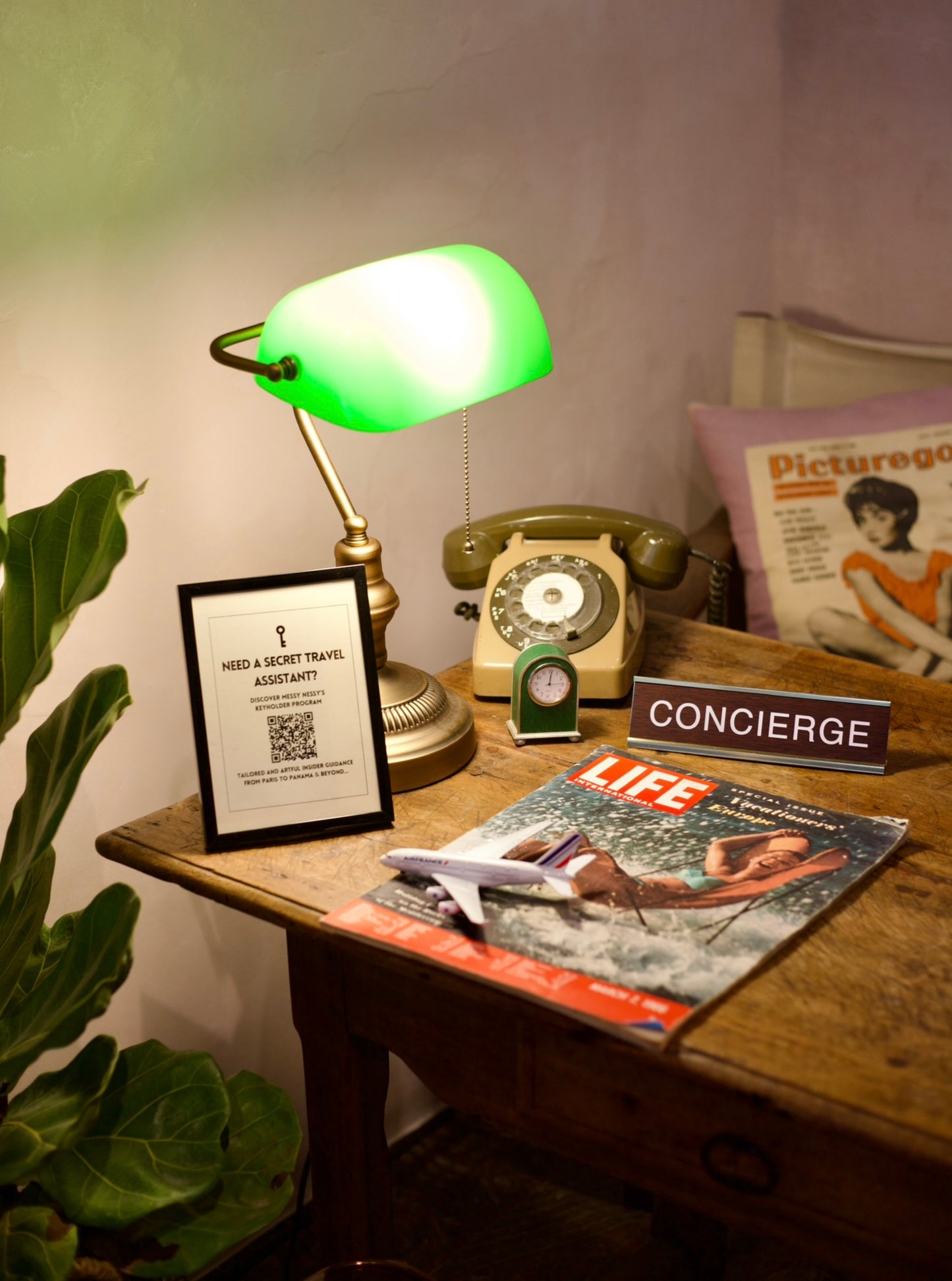 Concierge & café with Nessy GIFT