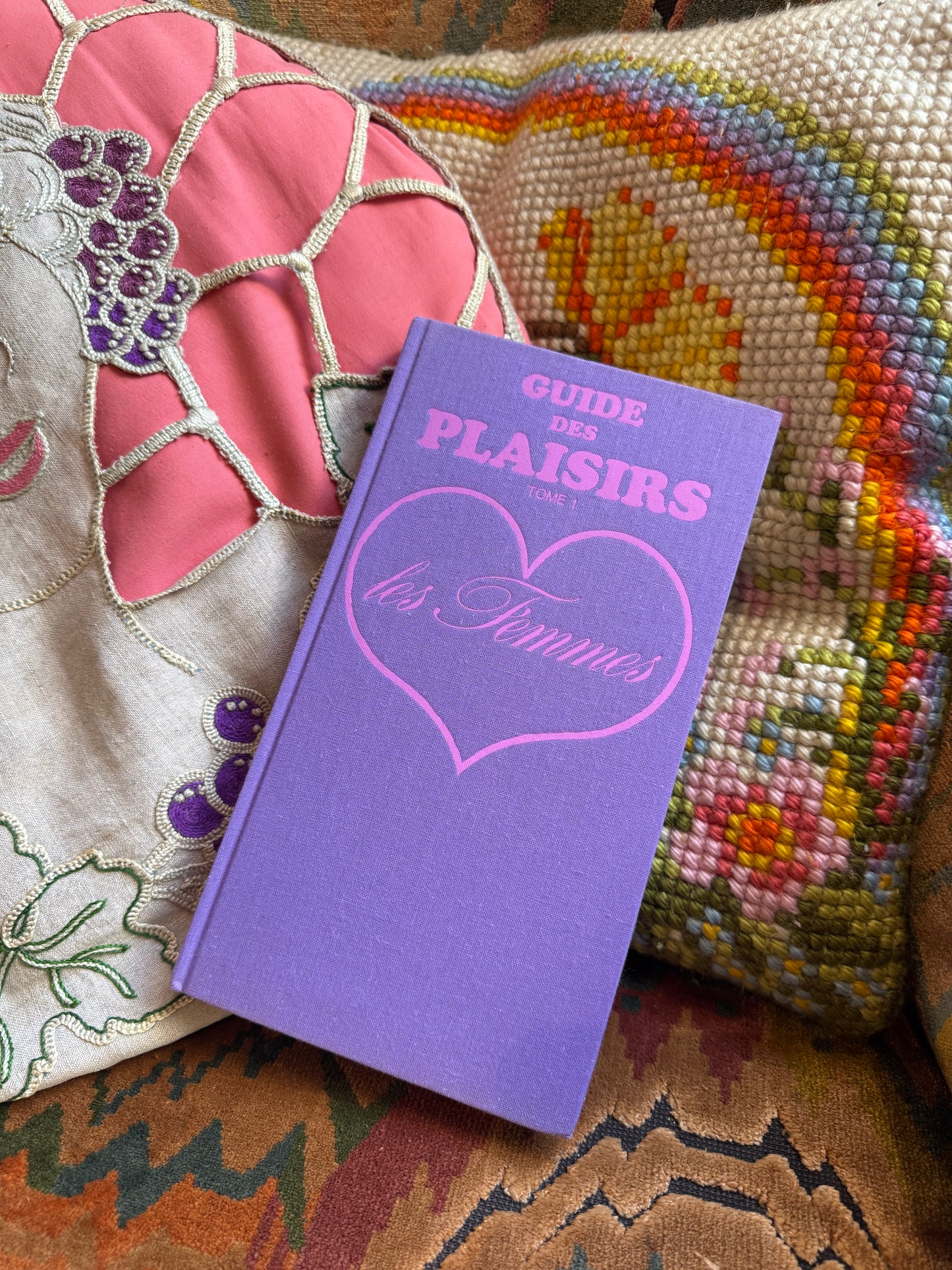 Guide des Plaisirs: Les Femmes (1969 Edition)