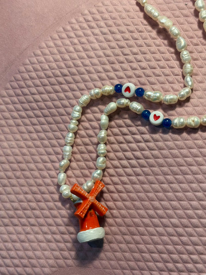 Vintage Porcelain Fève River Pearl Necklace Made-in-House