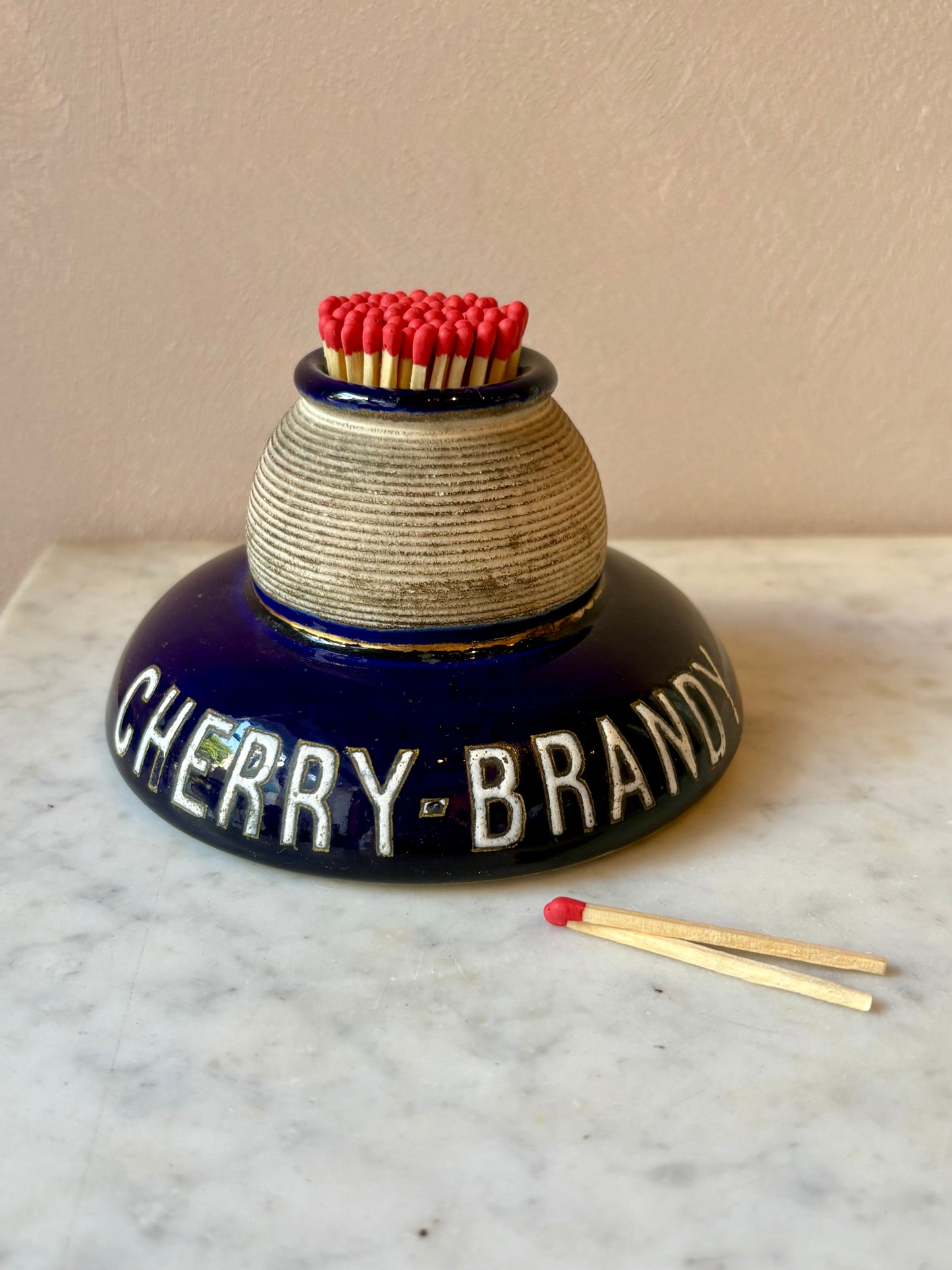 Vintage Paris Bistro Match Striker
