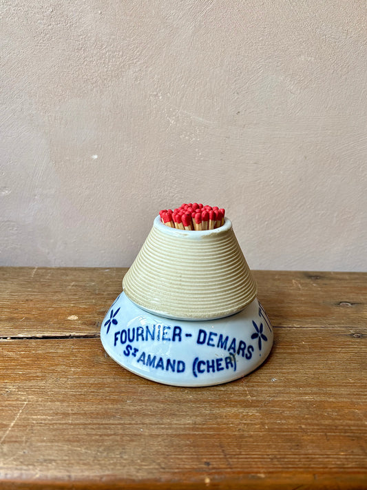 Vintage Paris Bistro Match Striker