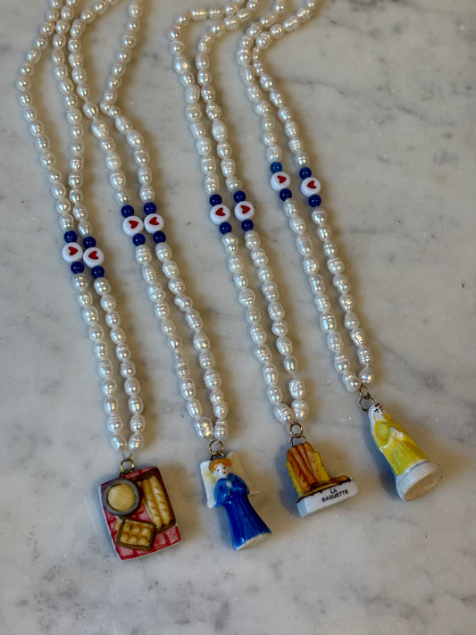 Vintage Porcelain Fève River Pearl Necklace Made-in-House