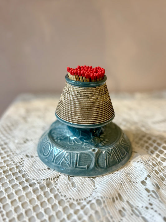 Vintage Paris Bistro Match Striker