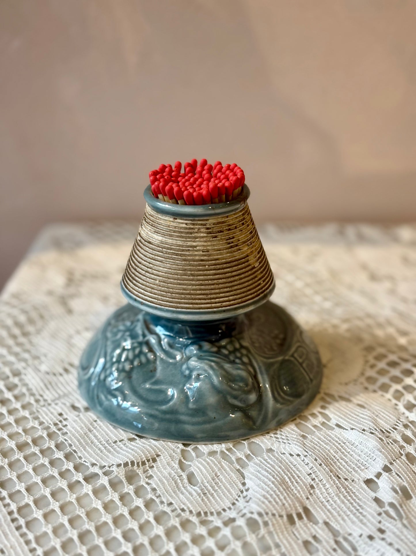 Vintage Paris Bistro Match Striker