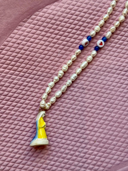 Vintage Porcelain Fève River Pearl Necklace Made-in-House