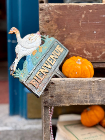 Metal "Bienvenue" Garden Sign