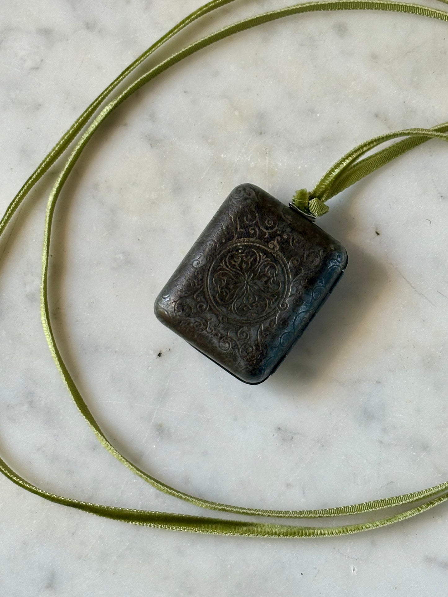 Worlds Smallest Dictionary circa 1896