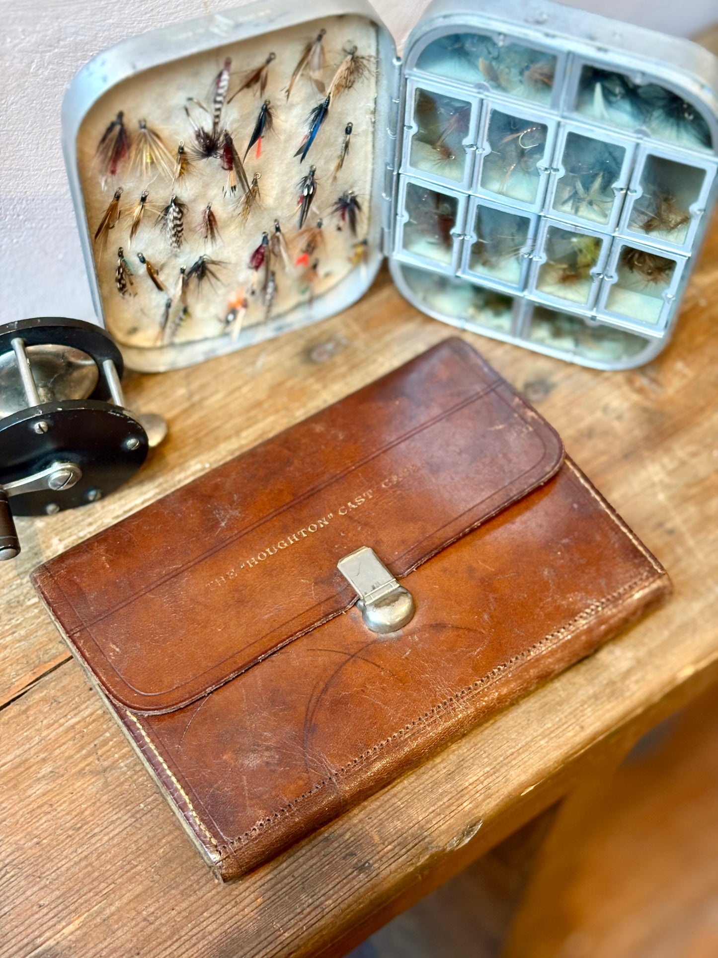 Vintage Trout & Salmon Leather Fly Fishing Wallet (c. 1920s–1930s)