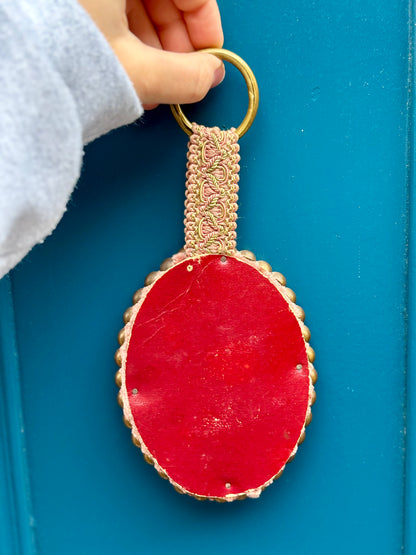 Vintage Frame Romantic Scene