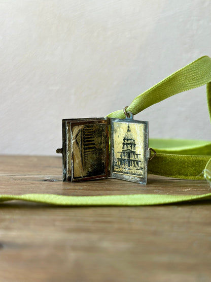 Rare Art Nouveau Locket Paris Album