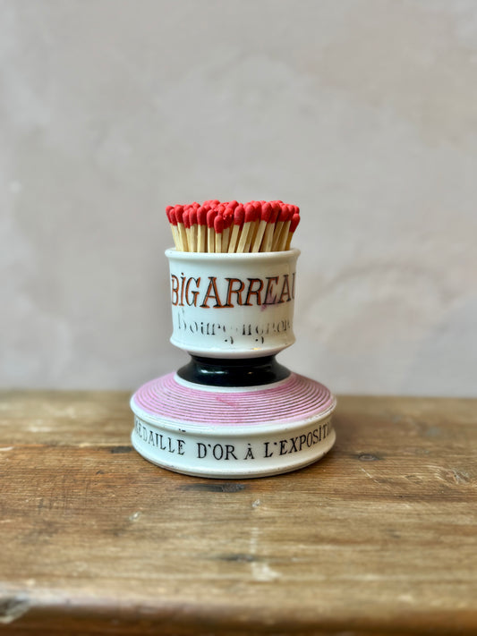 Vintage Paris Bistro Match Strike