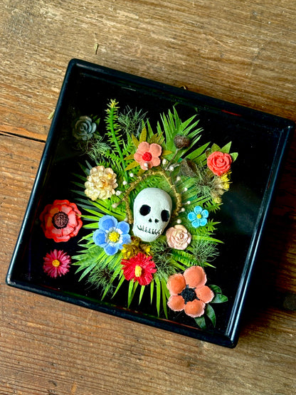 Frida Kahlo Inspired Shadowbox by Maïssa Toulet