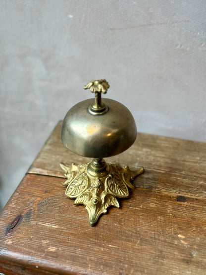 Antique Bronze Sonnette de Table