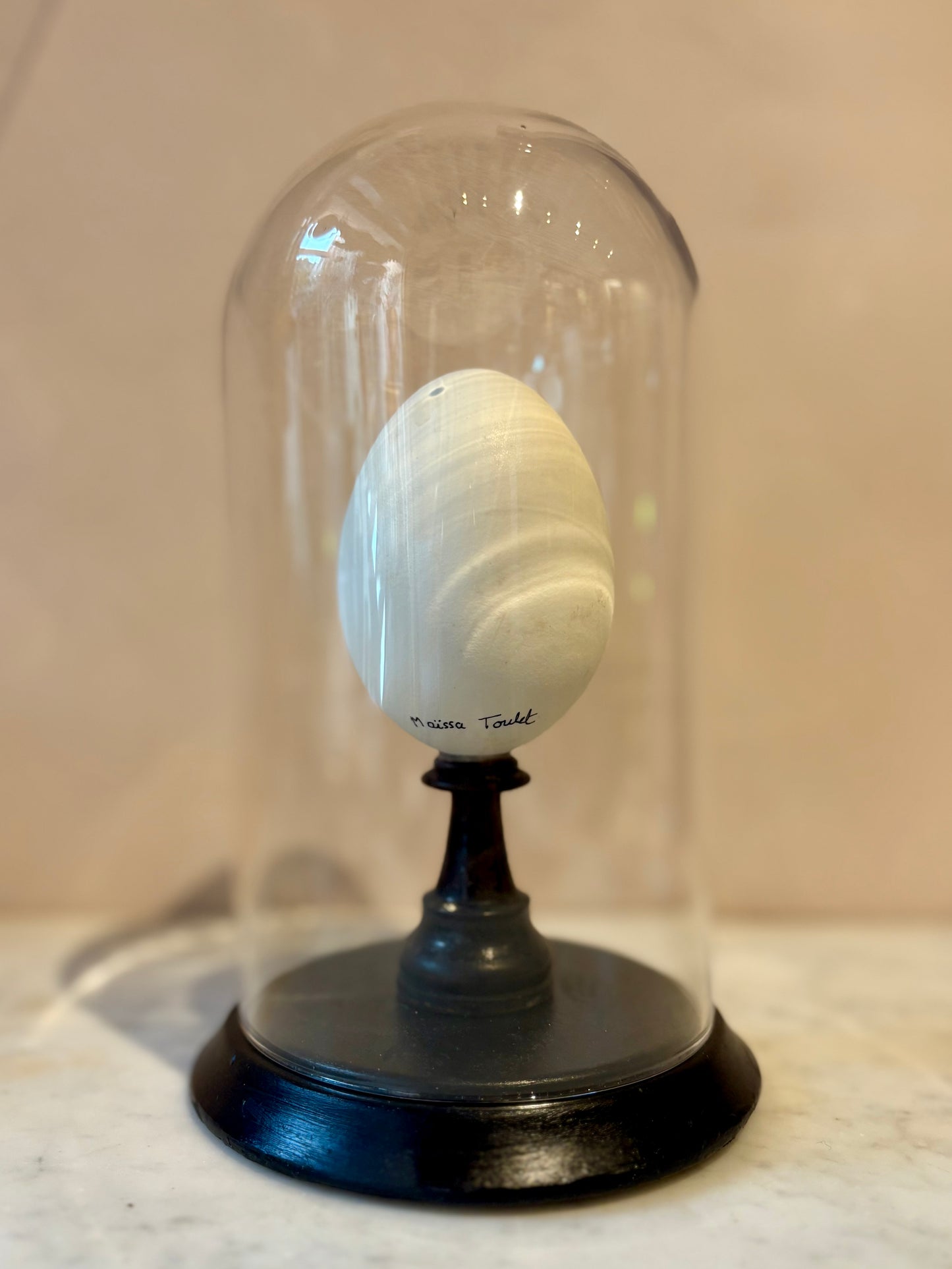Works by Maïssa Toulet: Pigeon Egg